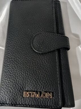 Estalon Woman's Leather Wallet Organizer Trifold And Zipper Pouch